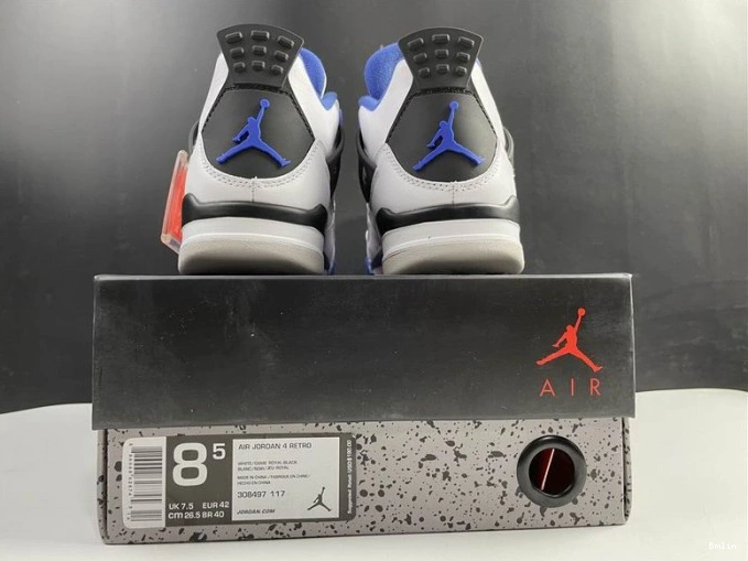Bmlin Retro 308497-117 Jordan 4 (2017) Motorsports 0806